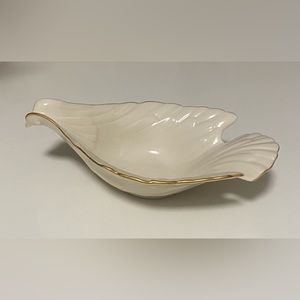 Lenox China Dove Candy Dish or Small Gravy Ladle Ivory Bowl & Gold Trim NWOT